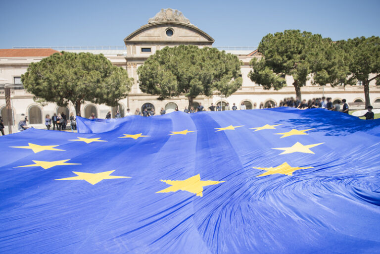 Casi el 90% de los europeos cree necesario mejorar la eficiencia energética en la UE