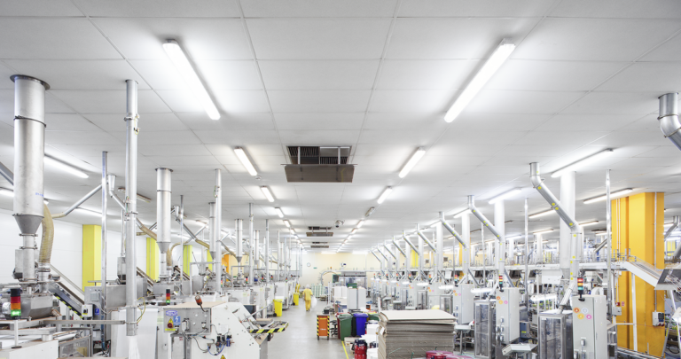 Saint‐Gobain Ecophon mejora la acústica de una planta industrial para garantizar el bienestar de sus trabajadores