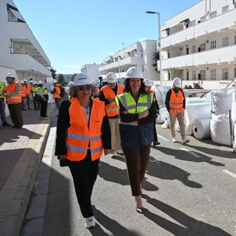 Costa Toyo avanza en la rehabilitación de 361 viviendas para reducir más de un 60% el consumo energético