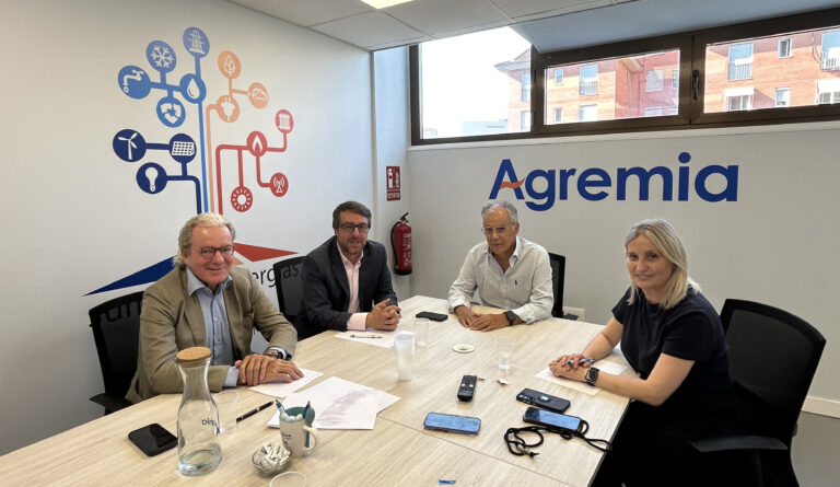 Agremia y GREMIMET impulsan una alianza para acelerar la transformación digital del sector de las instalaciones en España